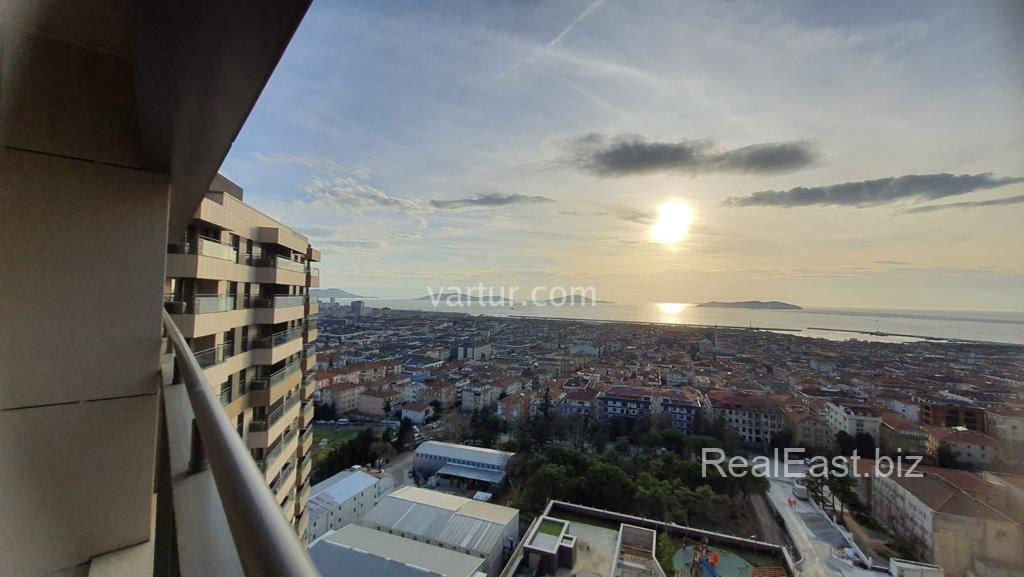 Modern Apartment with Stunning Views in Maltepe, Istanbul